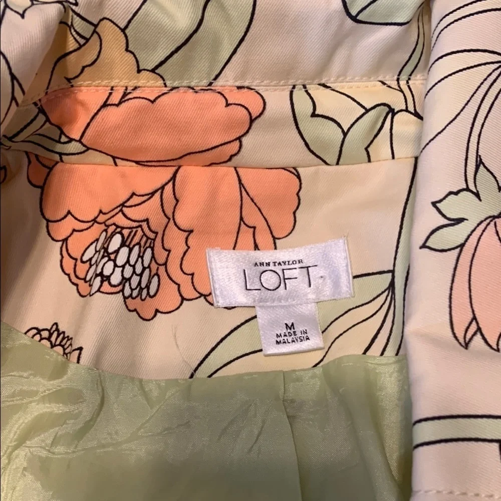 Ann Taylor LOFT Floral spring pastel butter yellow light over coat jacket medium